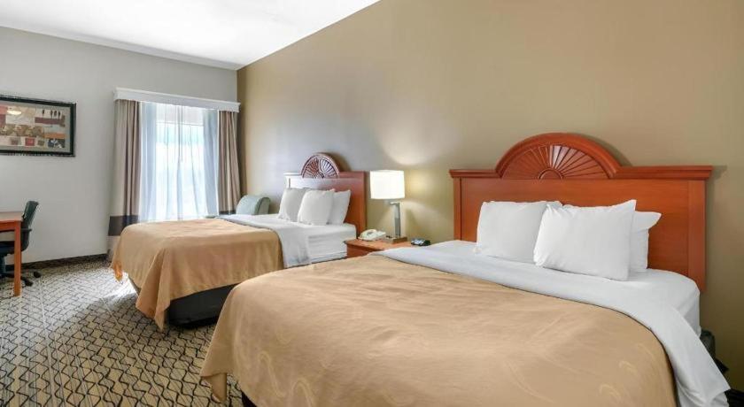 Quality Inn & Suites Jefferson City Dış mekan fotoğraf