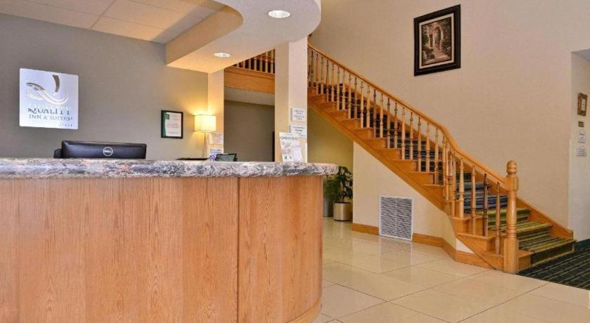 Quality Inn & Suites Jefferson City Dış mekan fotoğraf