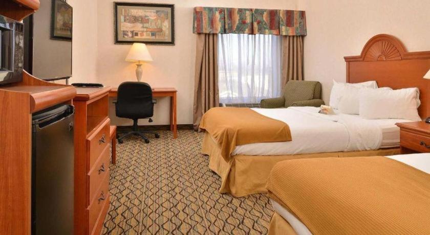 Quality Inn & Suites Jefferson City Dış mekan fotoğraf